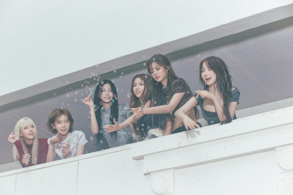 NMIXX ‘Blue Valentine’, 각종 음원 차트 1위 기세 몰아 음악방송 활약ing