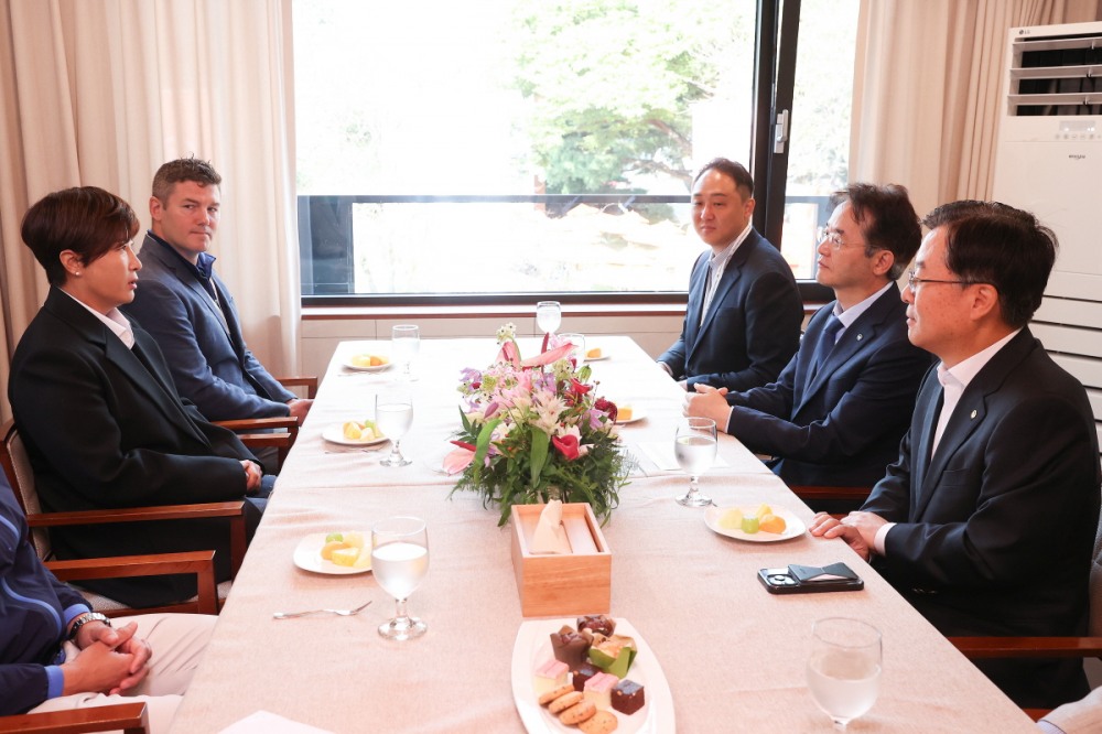 한화 라이프플러스 인터내셔널 크라운 개막식