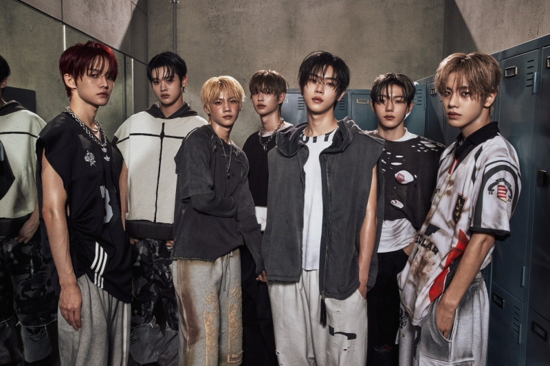 클로즈 유어 아이즈, 미니 3집 콘셉트 포토 공개…거친 무드 속 '강렬 눈빛+카리스마'