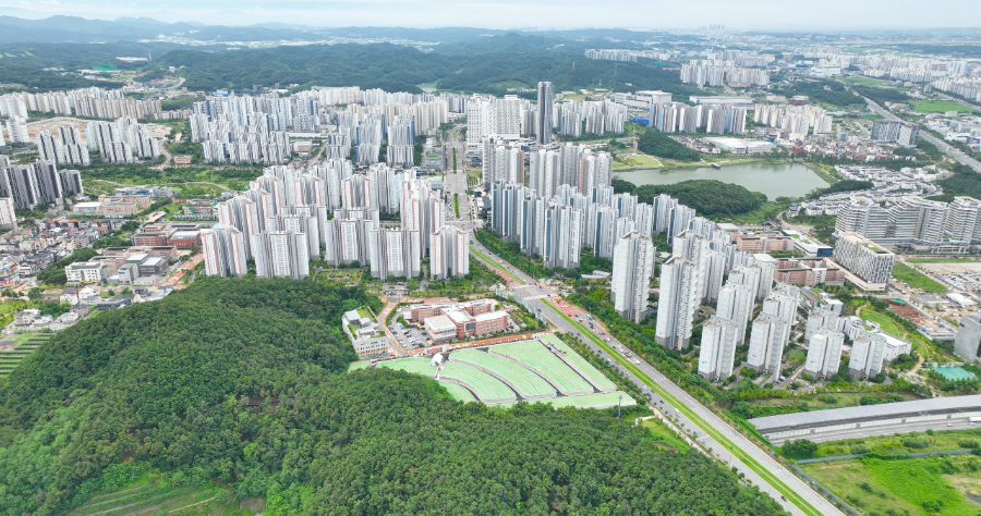 동탄 더힐 준공현장, 동탄호수공원 방면