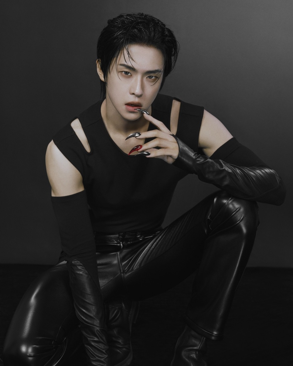 뉴비트 박민석, 미니 1집 개인 티저 영상+콘셉트 포토 공개…‘순수→다크’ 반전 콘셉트 소화력 '시선 강탈’