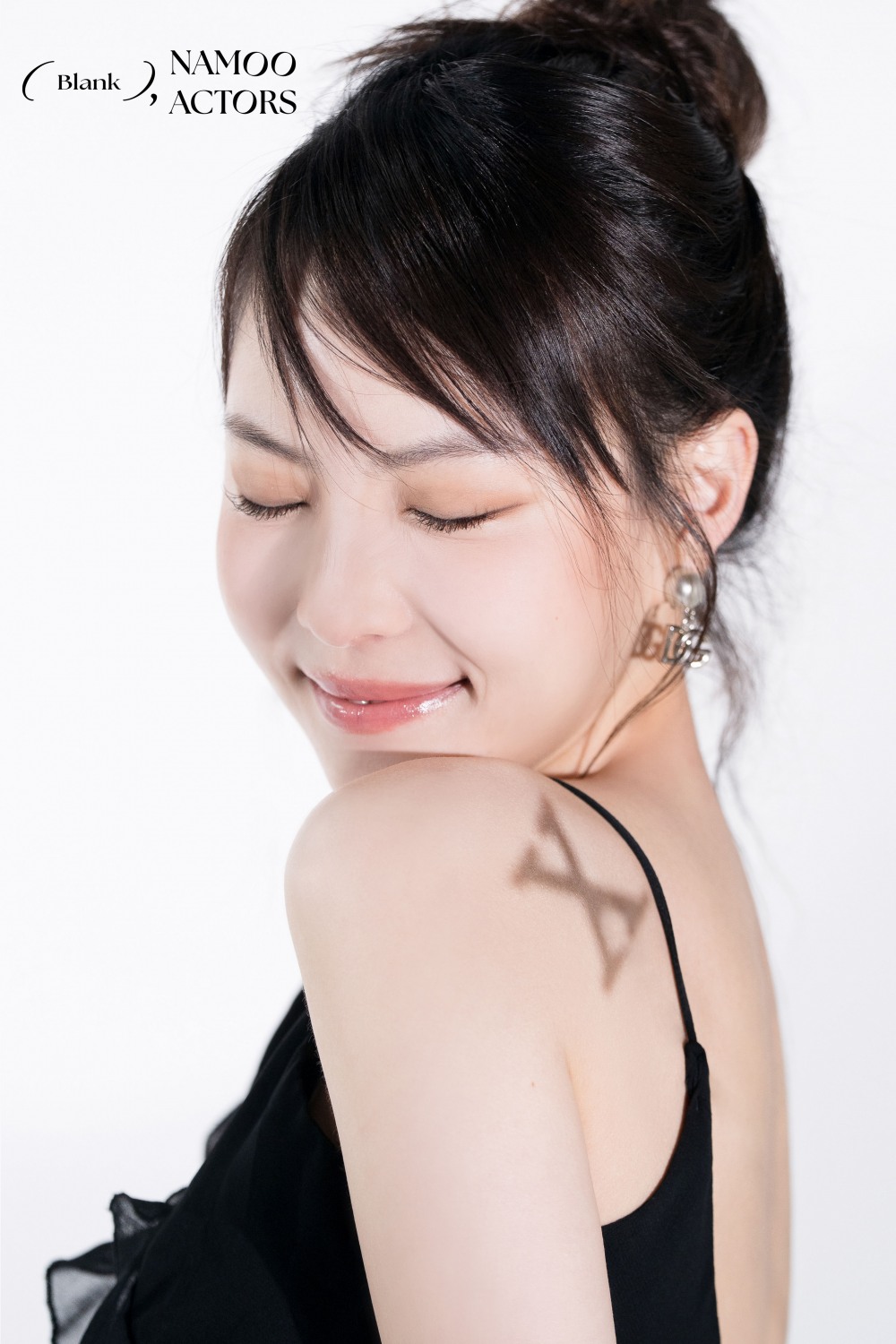 이열음, 시선이 머무는 감각적인 비주얼…‘친애하는 X’ 공개 D-2