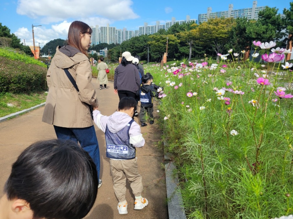 (주)로프앤조이, 녹색자금 효과증진형 산림교육 '산을 넘는 거북이, 선을 넘는 달팽이' 성료