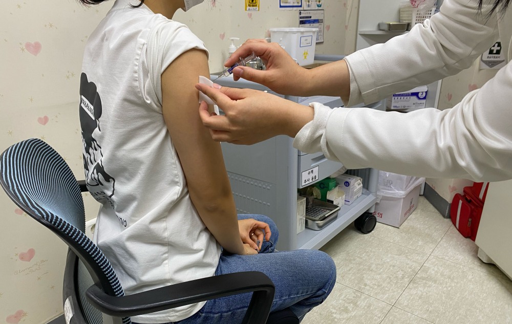 성남시시민 독감백신 무료 접종 두 달 만에 접종률 41%