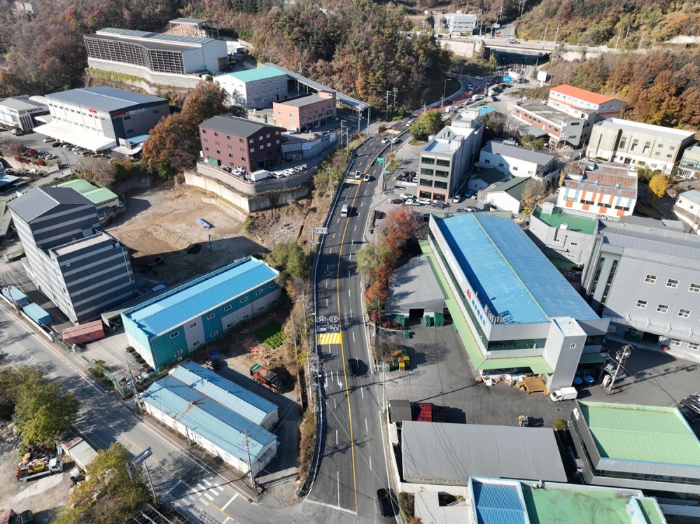 직동삼거리~삼동 우남퍼스트빌 도로 재포장 공사 완료