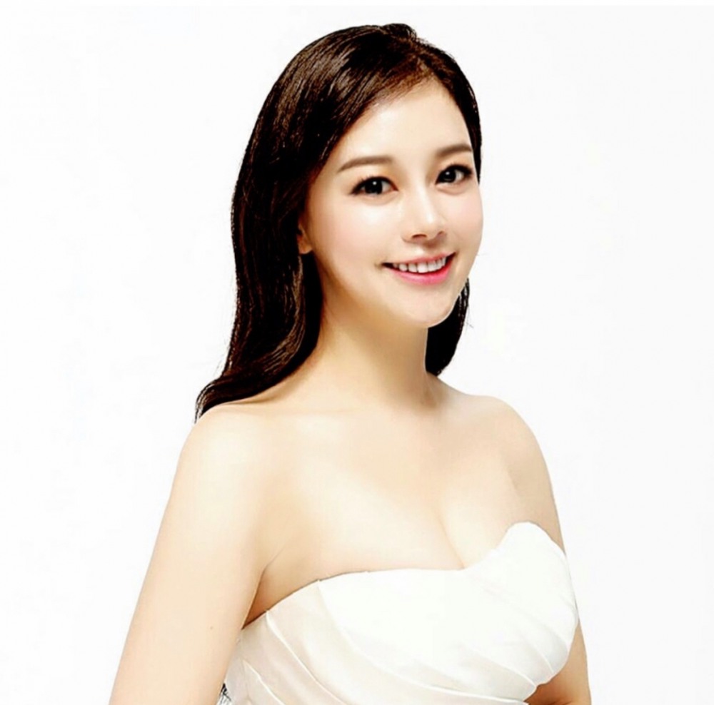 최지인 작가, 아트코리아방송 문화예술대상 ‘셀레브리티 상’ 수상…예술 대중화 공로 인정