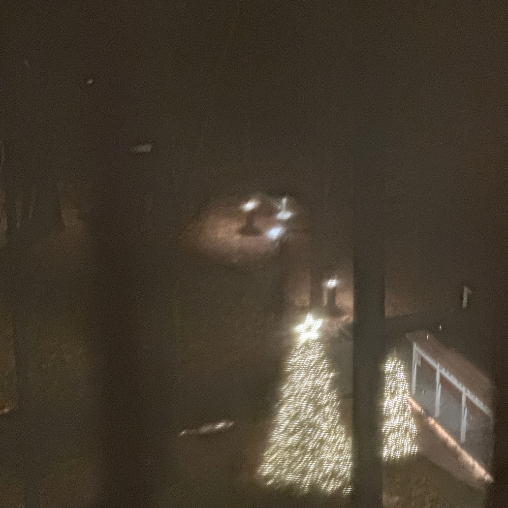 방용국, 크리스마스 앞두고 깜짝 윈터송 발매…23일 신곡 'nanana' 공개