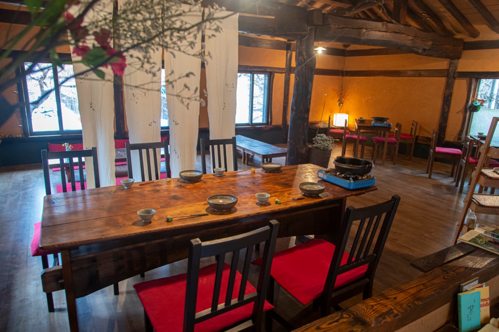 고즈넉한 한옥에서 맛보는 스키야끼 ‘양평 사각하늘’