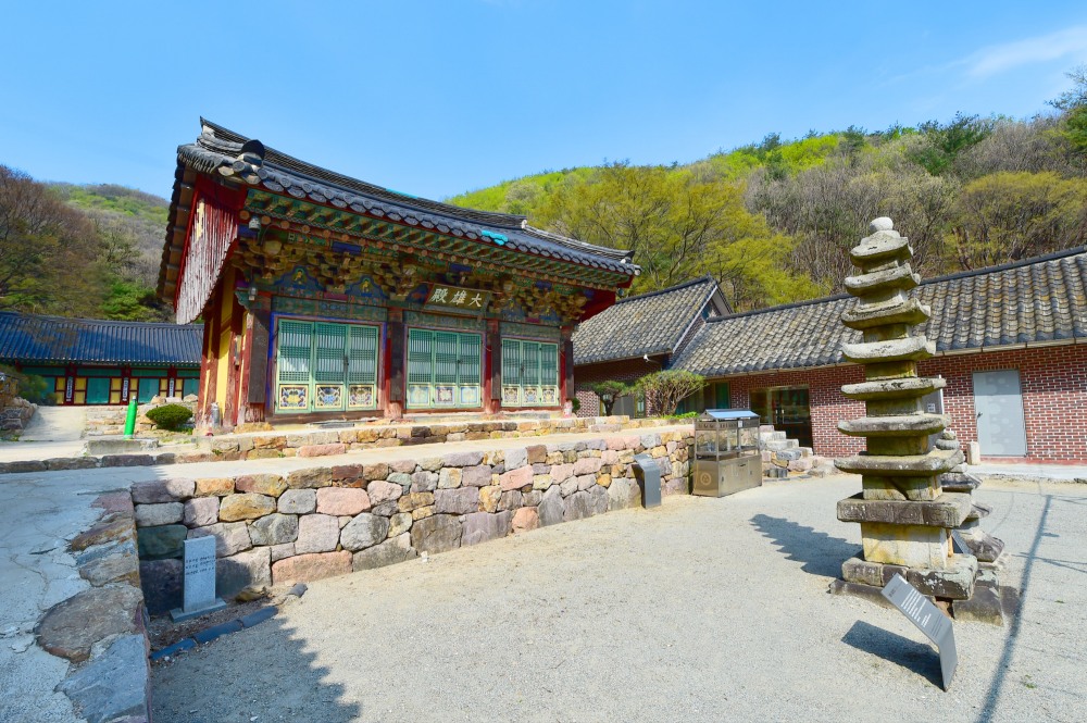 안성 청원사 대웅전