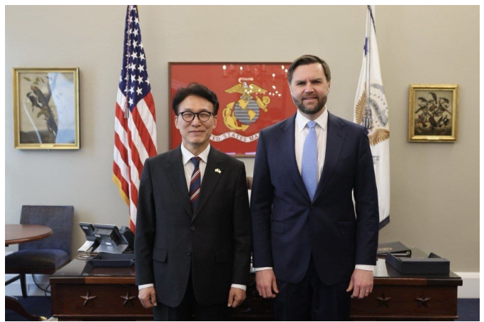 (상보) "美밴스, 김 총리에 ‘쿠팡 등에 불이익 조치 말라’ 경고" WSJ