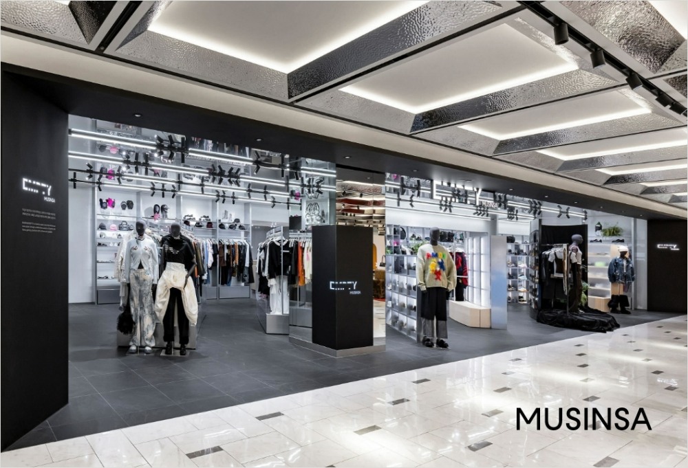 고감도 패션 편집숍 '무신사 엠프티' 압구정 갤러리아점 전경 / 무신사 제공