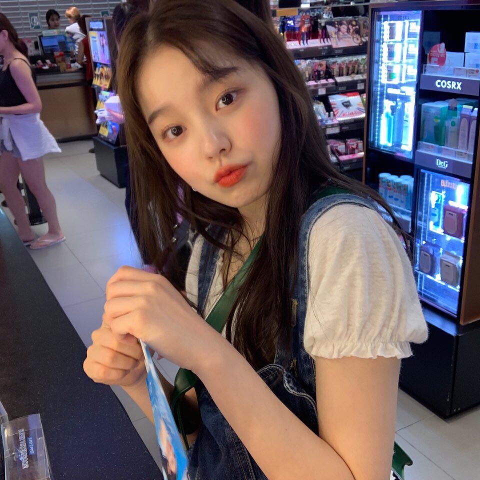 사진=로시인스타그램캡처