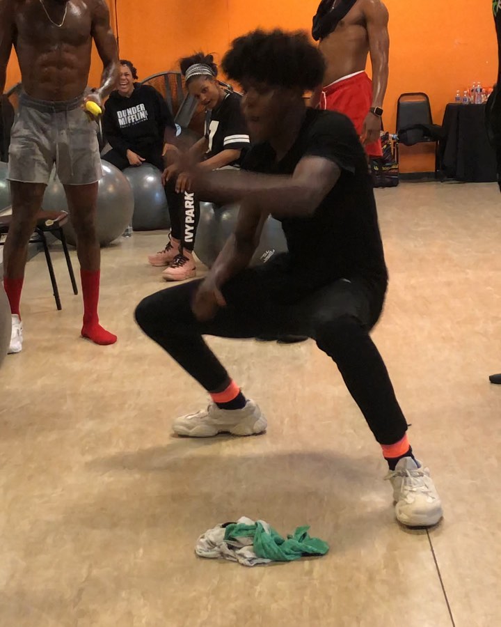 사진출처=미시엘리엇SNS캡처