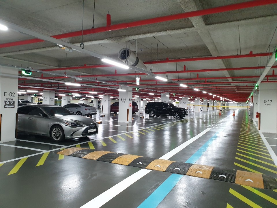 이지파킹, 김포공항 주차대행 실내주차비 ‘71% 인하’ 및 무료 발렛 서비스 진행