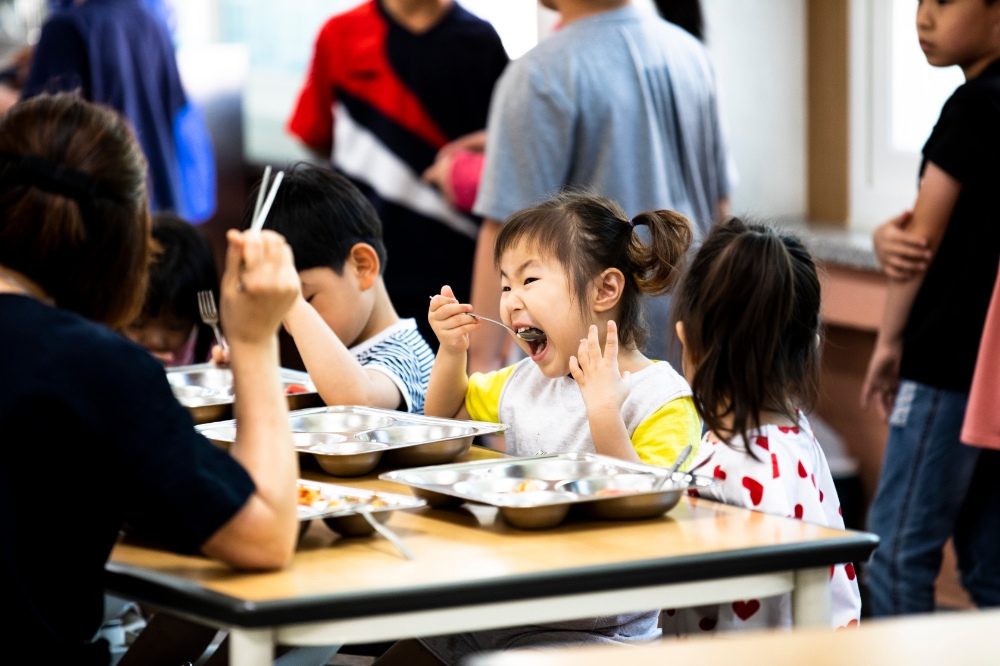 사진 = 예천초 급식모습