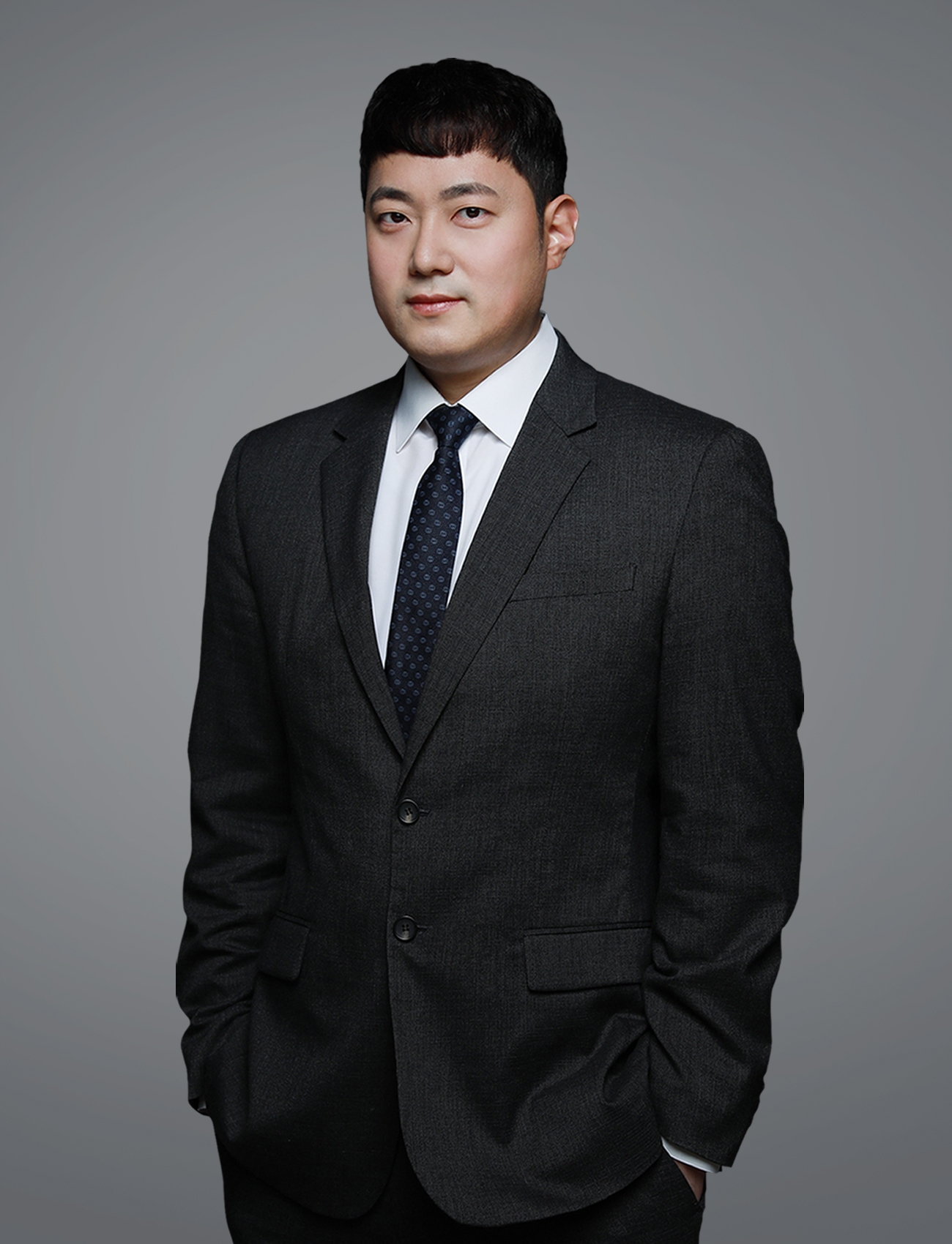 스토킹범죄로 인한 피해 받고 있다면 강력하게 대응해야