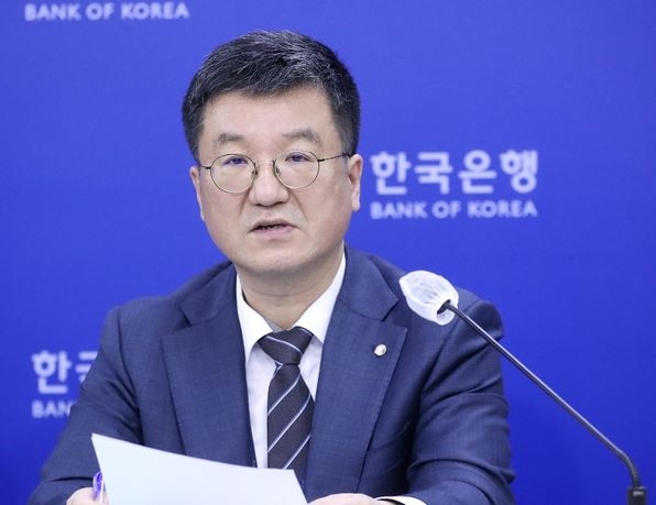 (상보) 김웅 한은 부총재보 "소비자물가 연말까지 3% 안팎에서 등락 예상..향후 물가 경로상 불확실성 높아"
