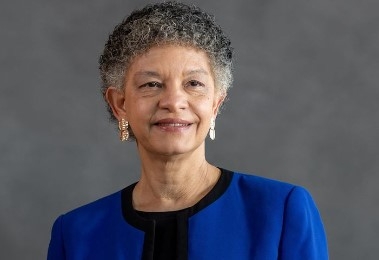 (상보) 연준 콜린스 "충분히 제약적인 금리 수준에 와 있거나 근접" - WSJ