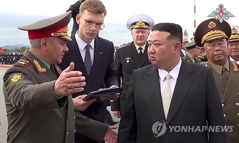 김정은과 쇼이구 러 국방(연합=사진제공)
