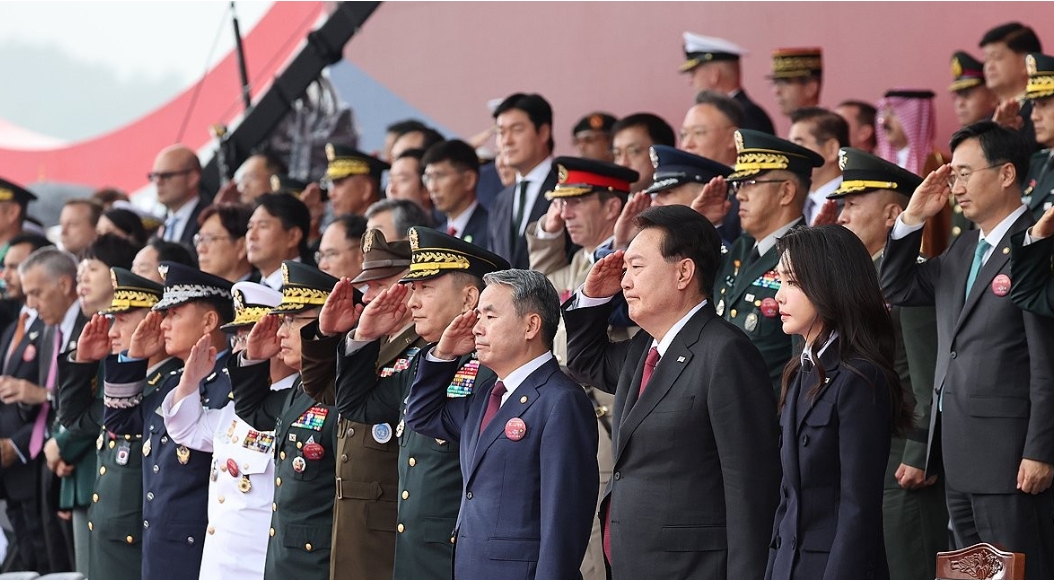경례하는 윤석열 대통령(연합뉴스 제공)