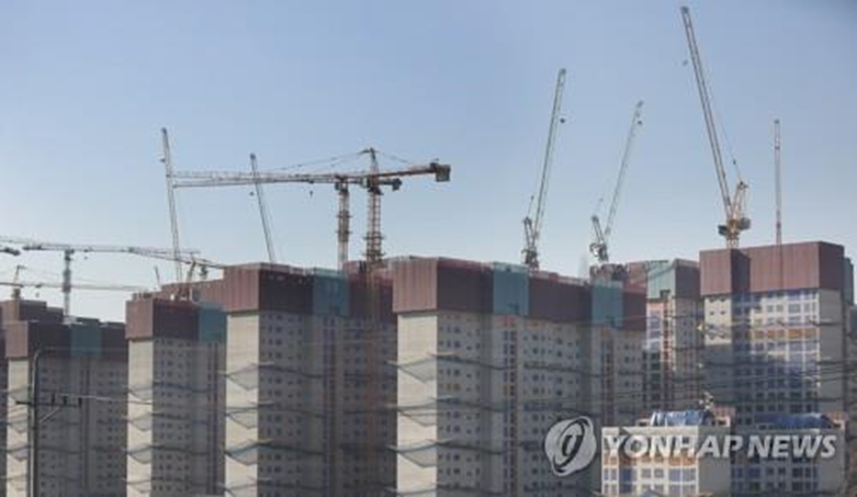 서울의 아파트 재건축 현장(사진=연합)