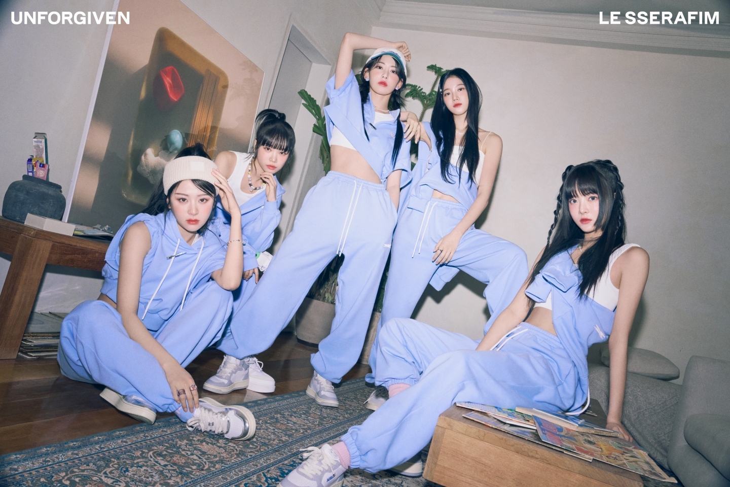 ‘장기 흥행 질주’ 르세라핌, 정규 1집 美 빌보드 22주 연속 차트인