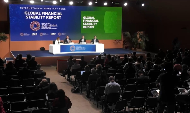 (상보) IMF "전 세계 스태그플 발생 시 주요은행 자산 3분의 1 위험