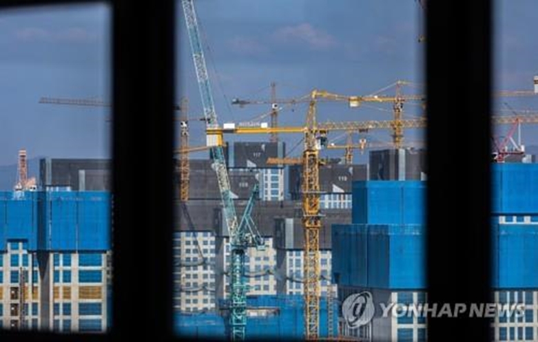서울의 한 아파트 재건축 현장(사진=연합)