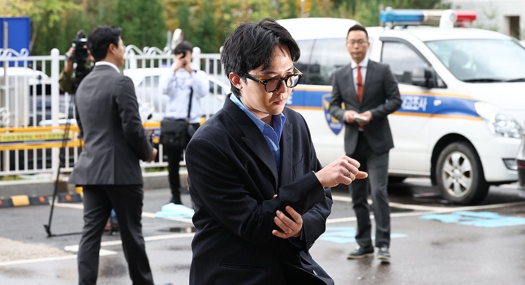 지드래곤, 마약혐의 조사 직후 SNS에 '사필귀정'게재