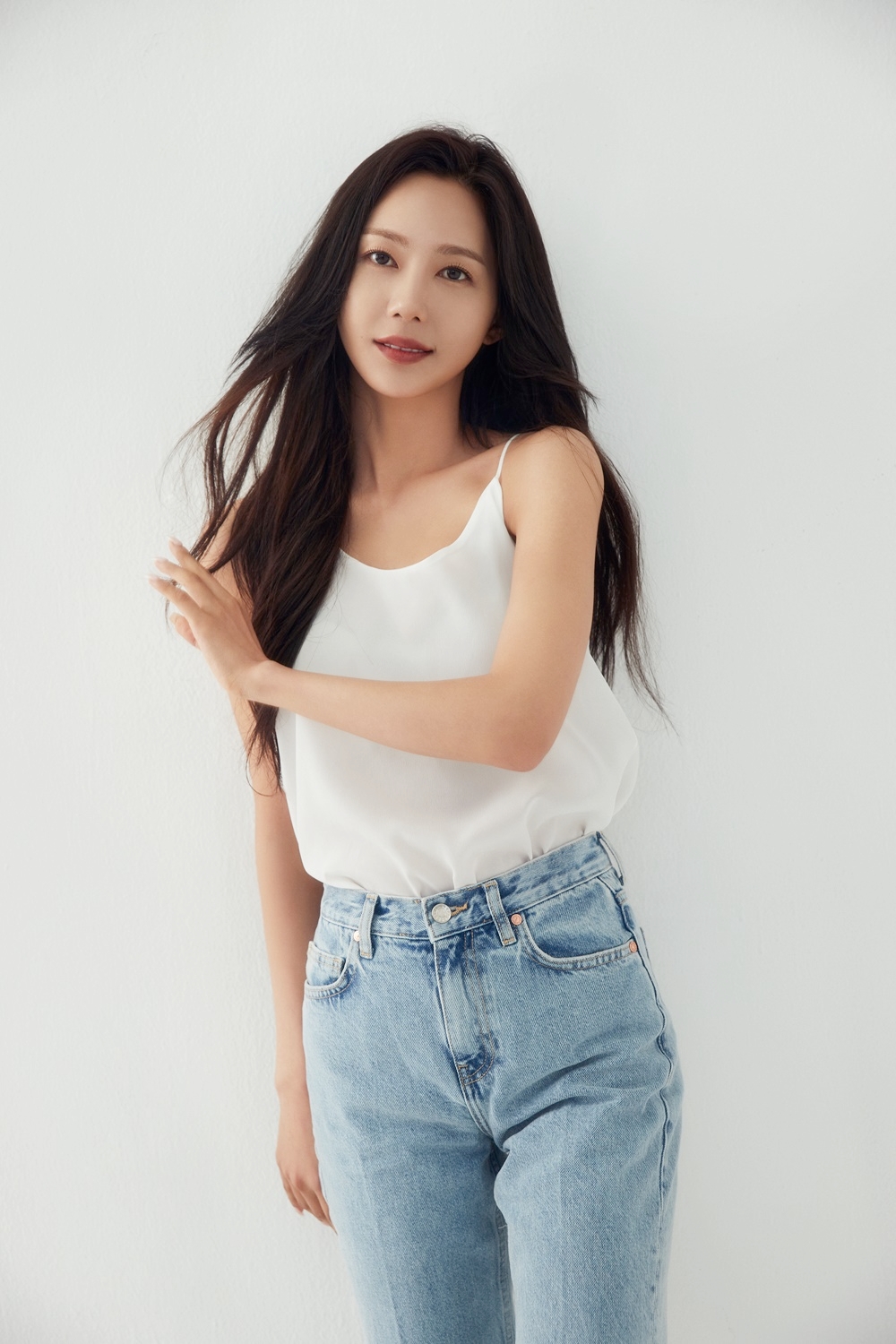 손소망, 정우성X신현빈 주연 '사랑한다고 말해줘' 출연…MZ세대 큐레이터 변신
