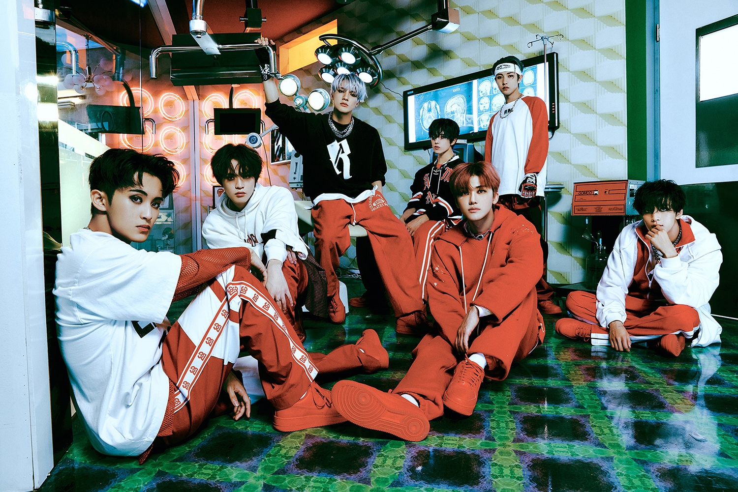NCT DREAM, ‘징글볼 투어’ 10일부터 출격…월드스타와 美 전역 뜨겁게 달군다