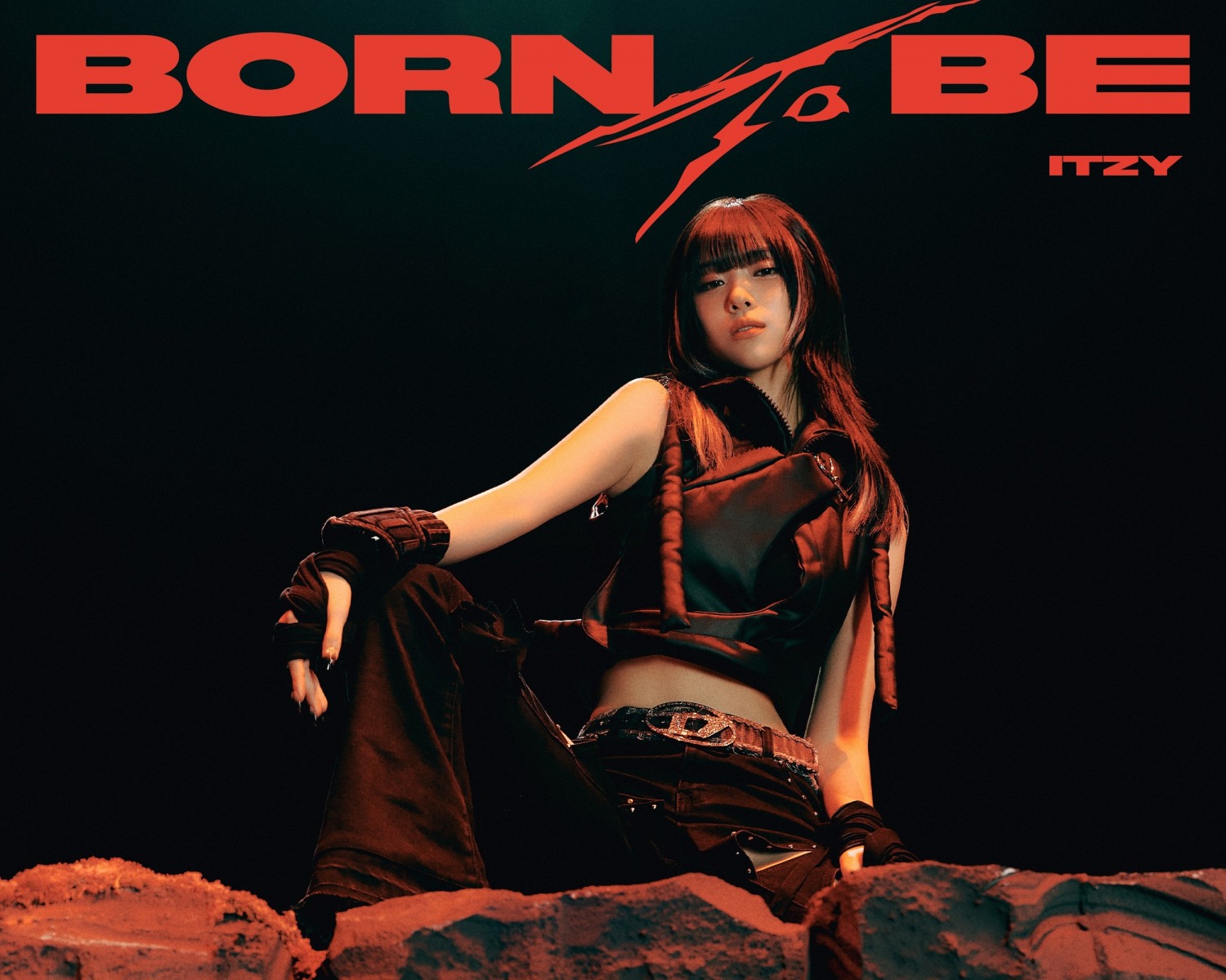 ITZY 류진, 신보 ‘BORN TO BE’ 개인 티저 콘텐츠 공개…‘강인한 포스 & 와일드 매력’