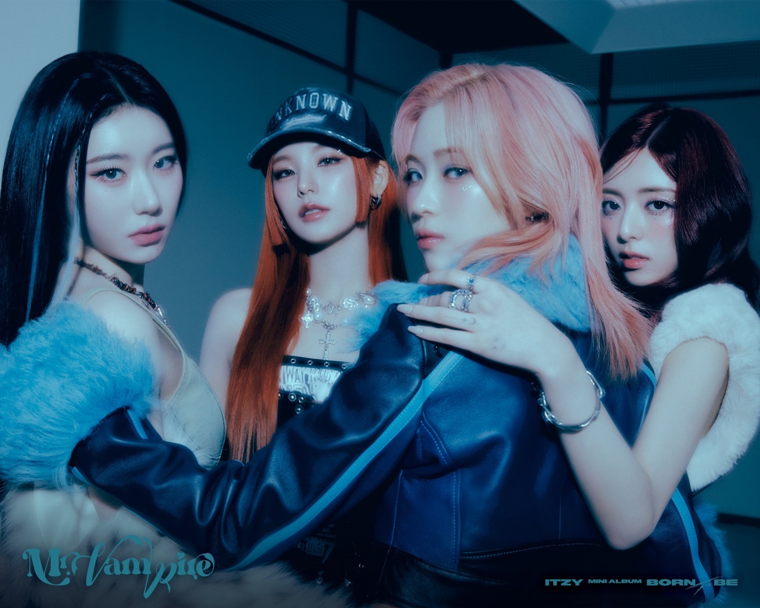ITZY, 신보 수록곡 'Mr. Vampire' 티저 콘텐츠 오픈…시크 비주얼 & 따스한 분위기 '상반된 매력'