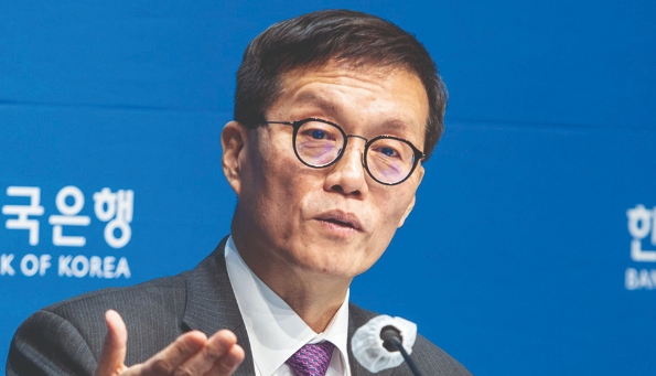 이창용 한은 총재, 아태지역 올해의 중앙은행장에 선정 - 더뱅커