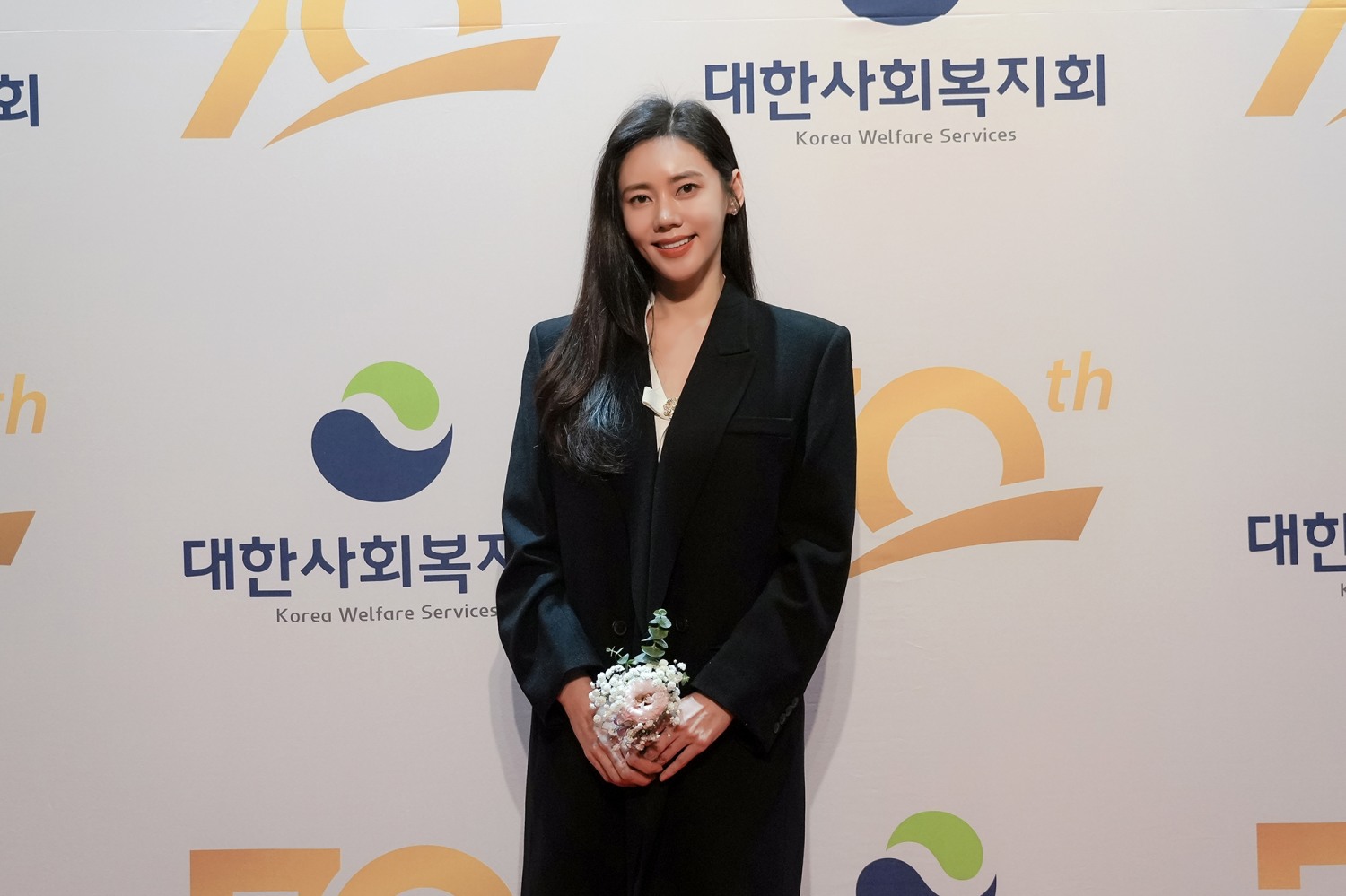 추자현, 대한사회복지회 70주년 기념식에서 감사패 수여 받아…“꾸준히 동참하고 싶다”