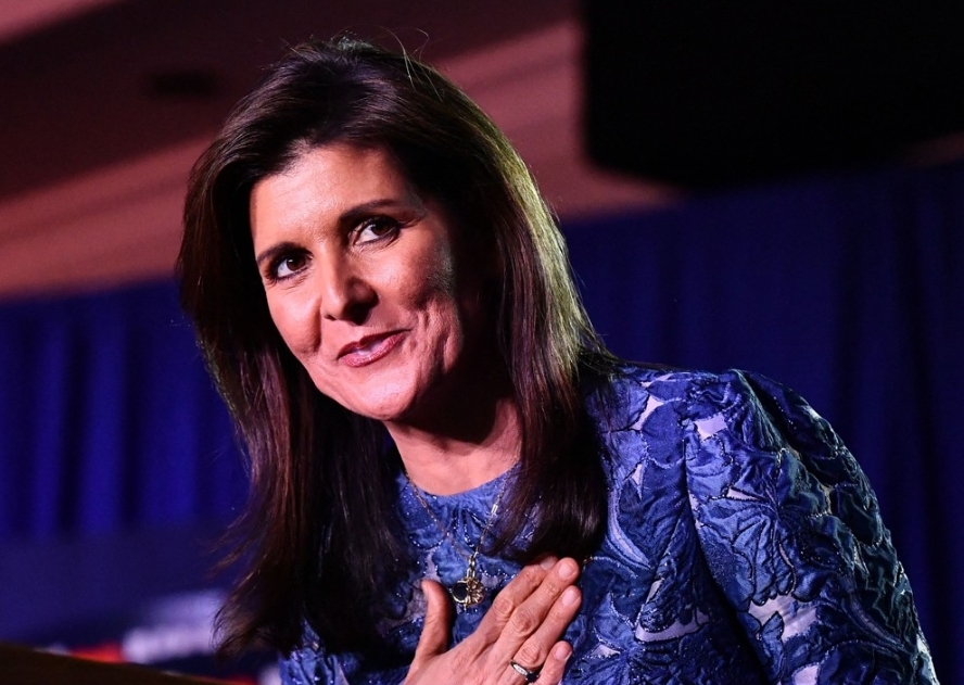 뉴햄프셔 경선 패배 후 연설하는 헤일리 (사진=연합)