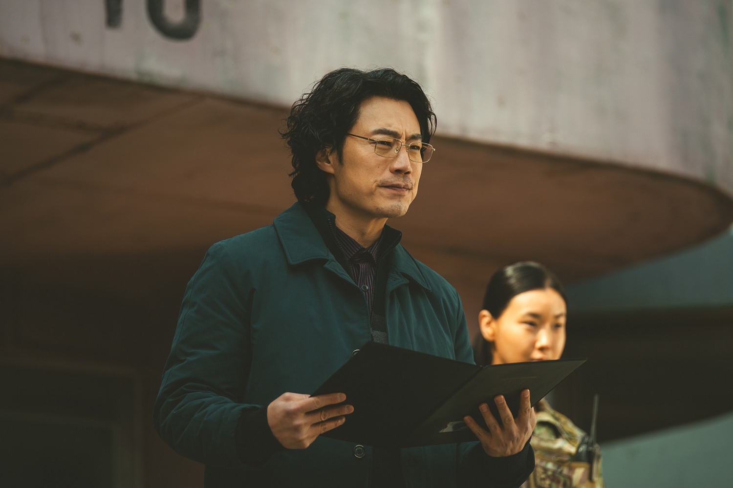‘황야’ 이희준, ‘시선 압도하는 비주얼+신들린 듯한 연기력’으로 입체적 캐릭터 완성