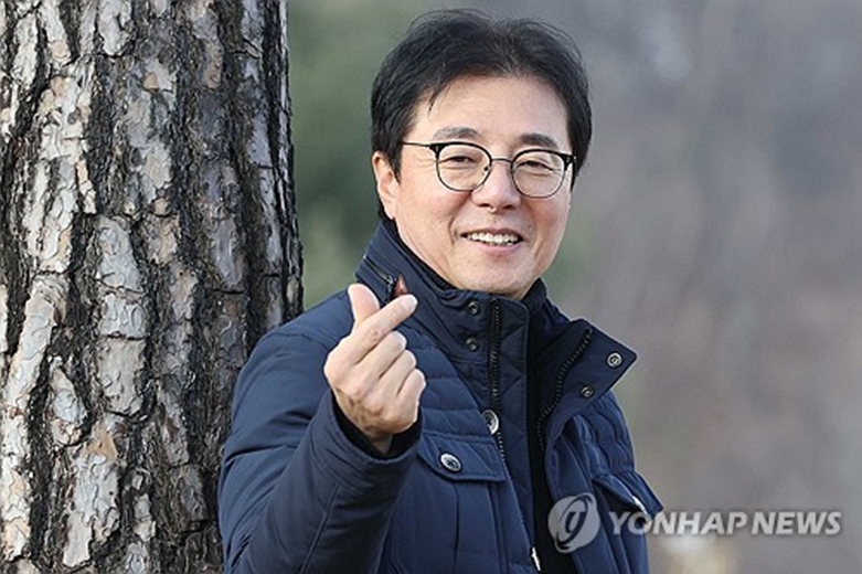 황선홍 감독(사진=연합)