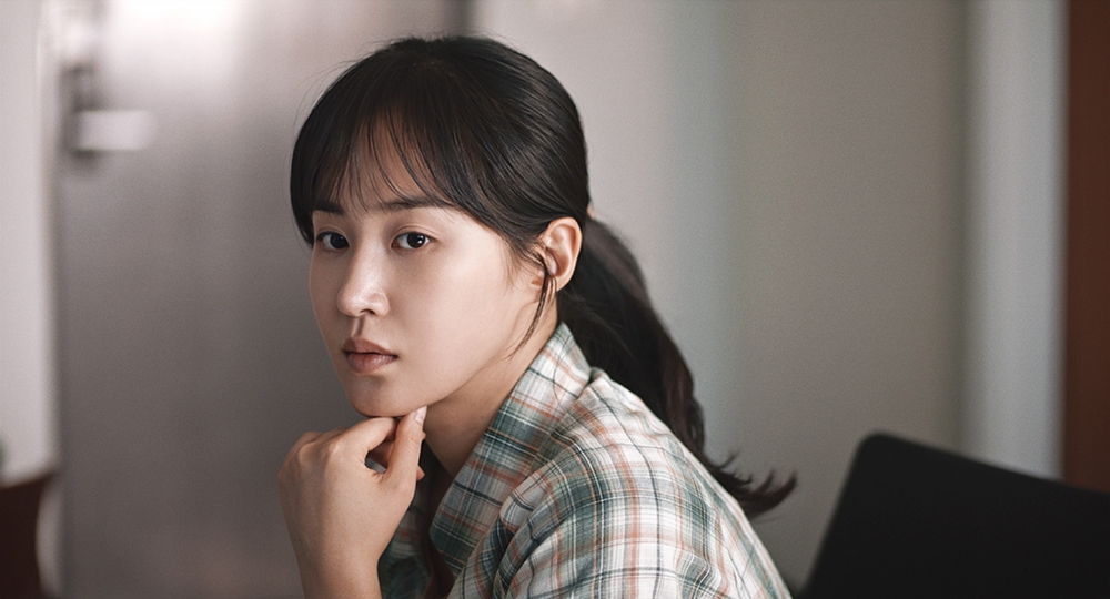 ‘돌핀’ 권유리의 새로운 발견…섬세하고 담담한 열연 ‘호평’