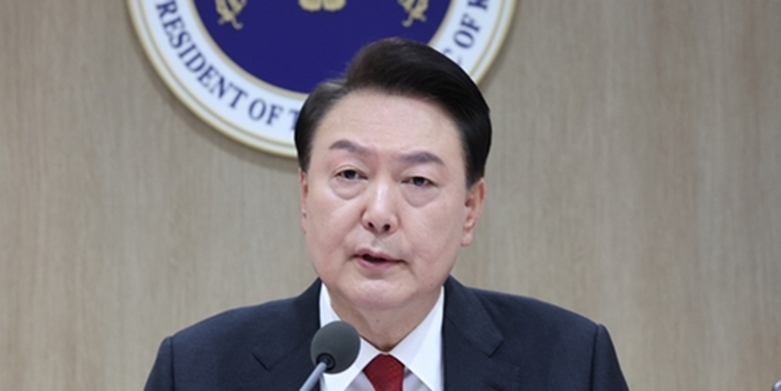 윤석열 대통령이 19일 서울 용산 대통령실 청사에서 열린 국무회의에서 발언하고 있다.(사진=연합)