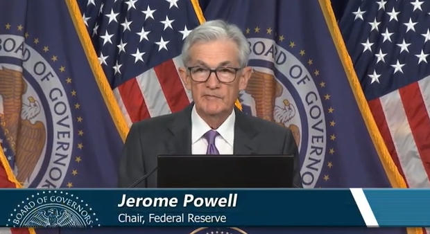 (상보) FOMC 올해 3번 금리인하 전망 유지..파월 "인플레 하강하며 좋은 진전"