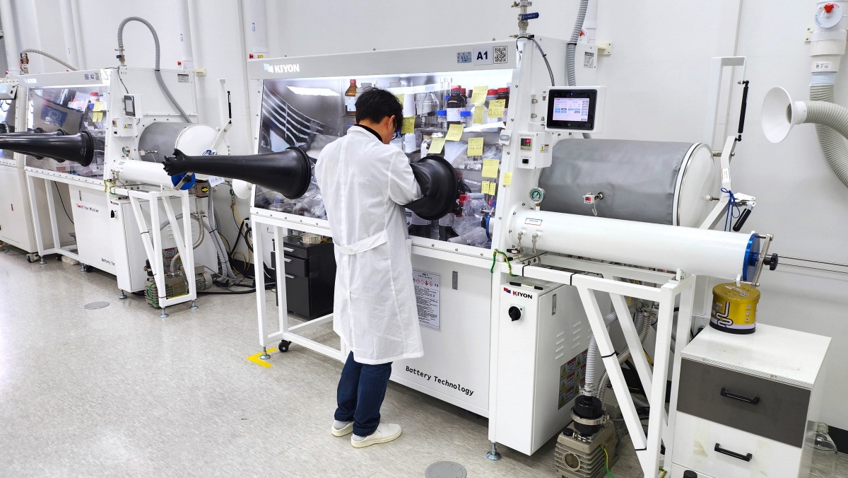 솔리비스 중앙연구소 실험실 사진. (제공= 솔리비스)