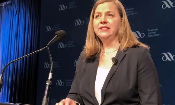 (상보) 연준 보먼 “인플레가 높은 수준 머물면 추가 금리인상 필요할 수도”