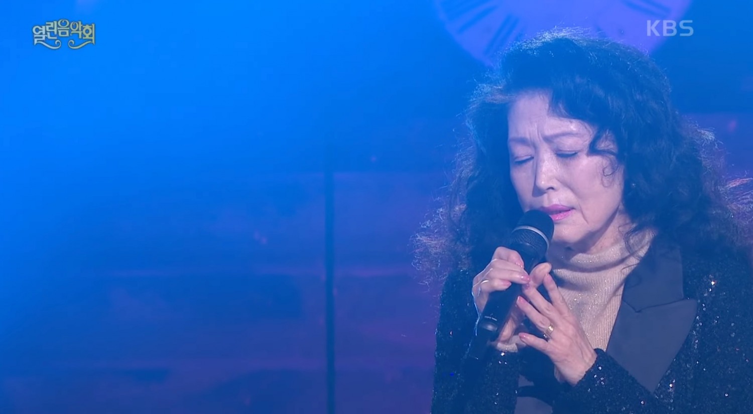 사진=가수 정훈이 / 사진출처=KBS 열린음악회 방송 캡처