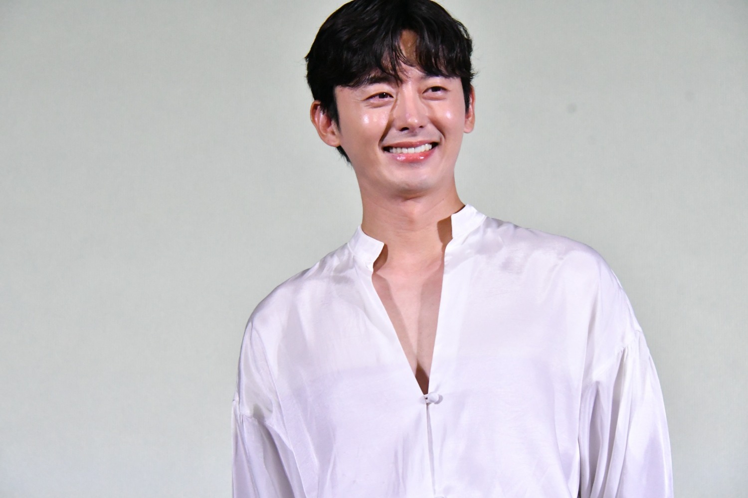 이지훈, 영화 ‘언더 유어 베드’ 일본 시장 본격 진출…“일본 개봉 꿈같아”