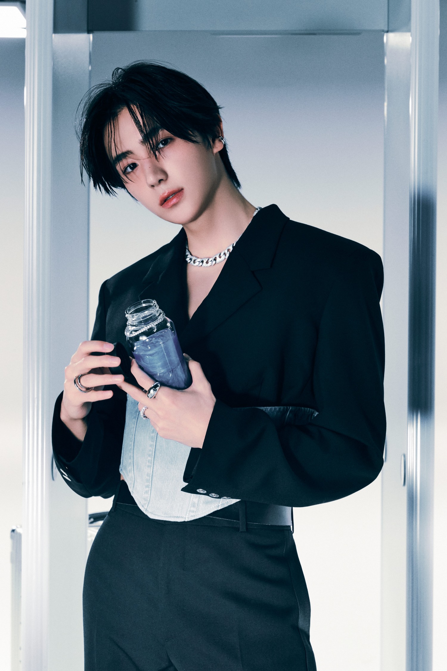 더보이즈 현재, 데뷔 첫 프로야구 시구…'승리 요정' 될까