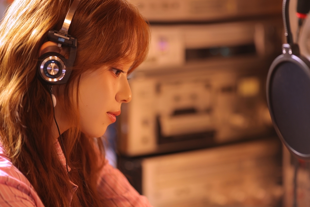 로시, 신곡 'Happy End' 티저 이미지 공개…감성 분위기 배가