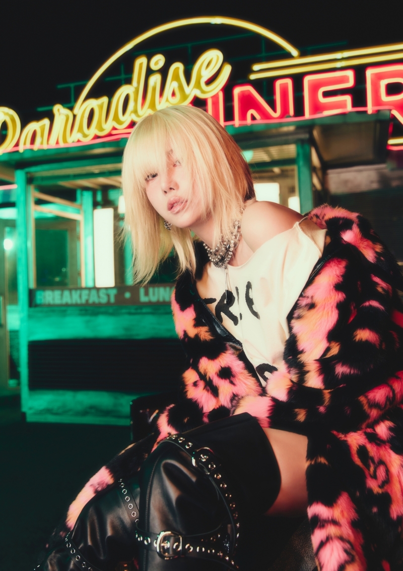 권은비, 두 번째 싱글 ‘사보타지’ 발매…“의자를 활용한 다양한 동작들 주목해서 봐 주시면 좋을 것”