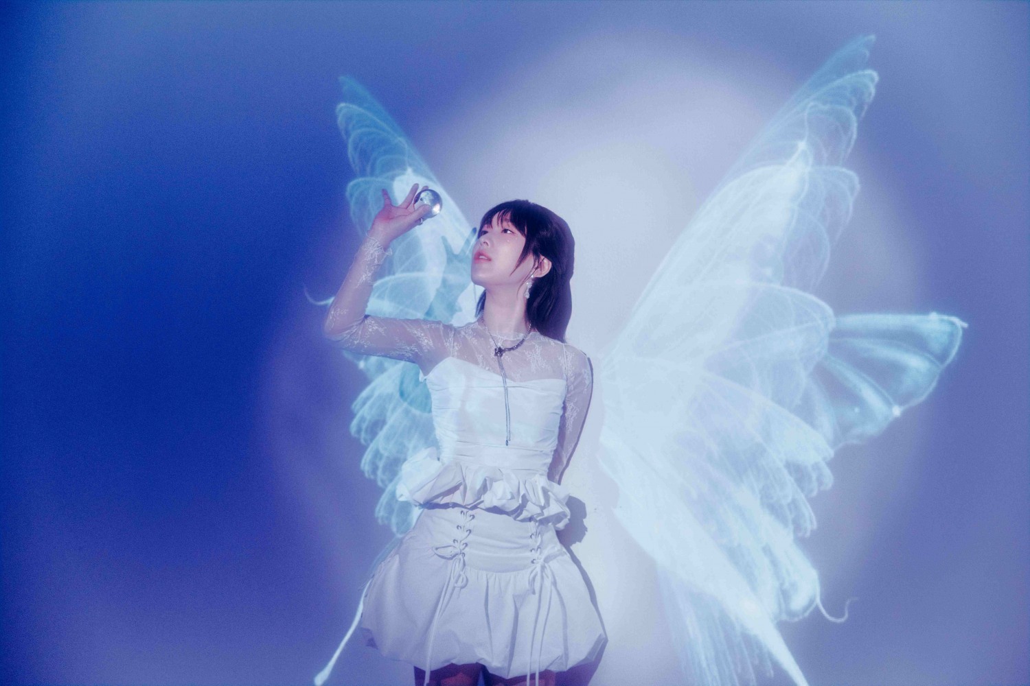 치즈 달총, 신곡 ‘우릴 머금던 바다’ 콘셉트 포토 공개…‘요정 비주얼 극대화’