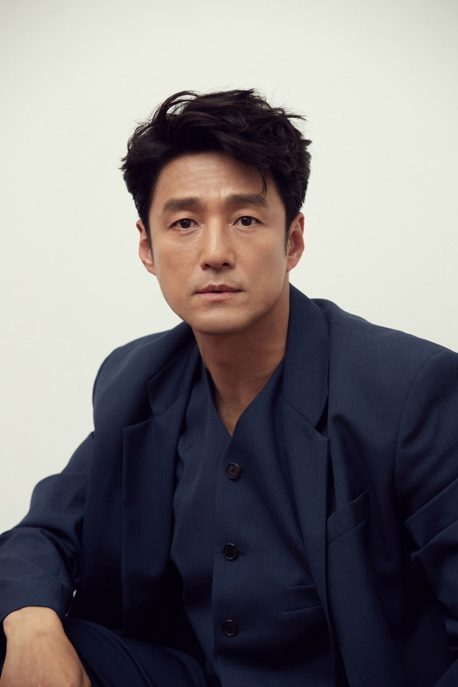 지진희, JTBC ‘가족X멜로’ 출연…부드러운 카리스마로 완성할 변무진 캐릭터에 ‘기대감 UP’